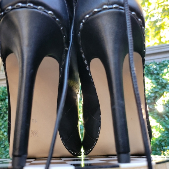 BCBGeneration Haxah Bootie - Picture 6 of 6